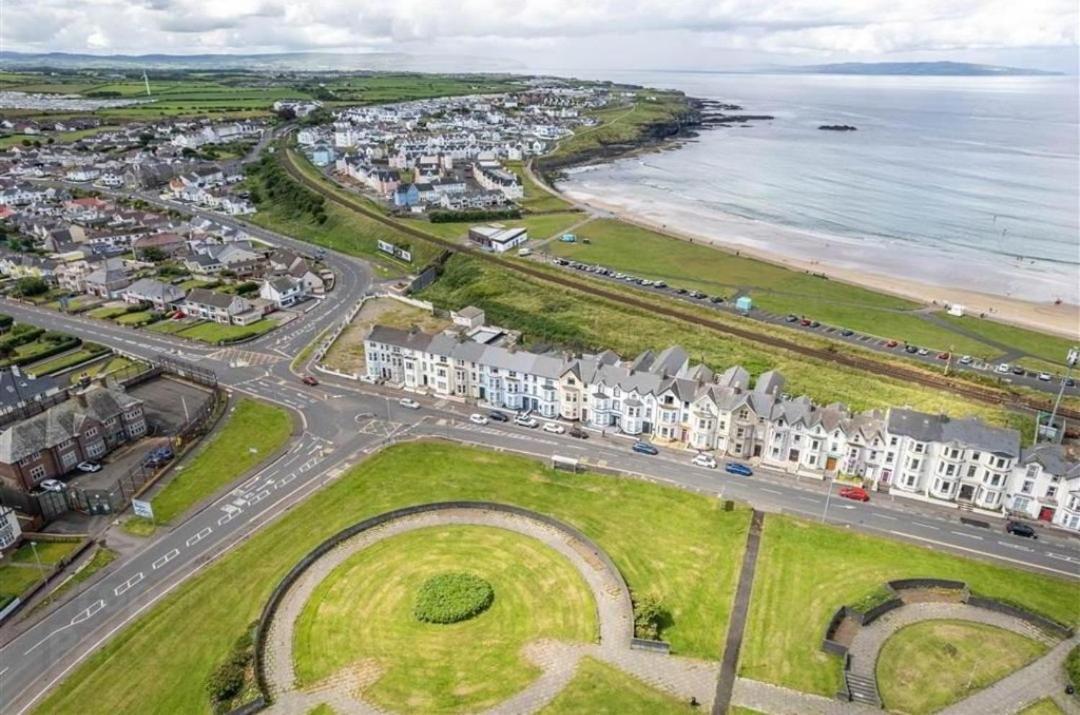 5 West Beach - Portrush By The Sea Bagian luar foto