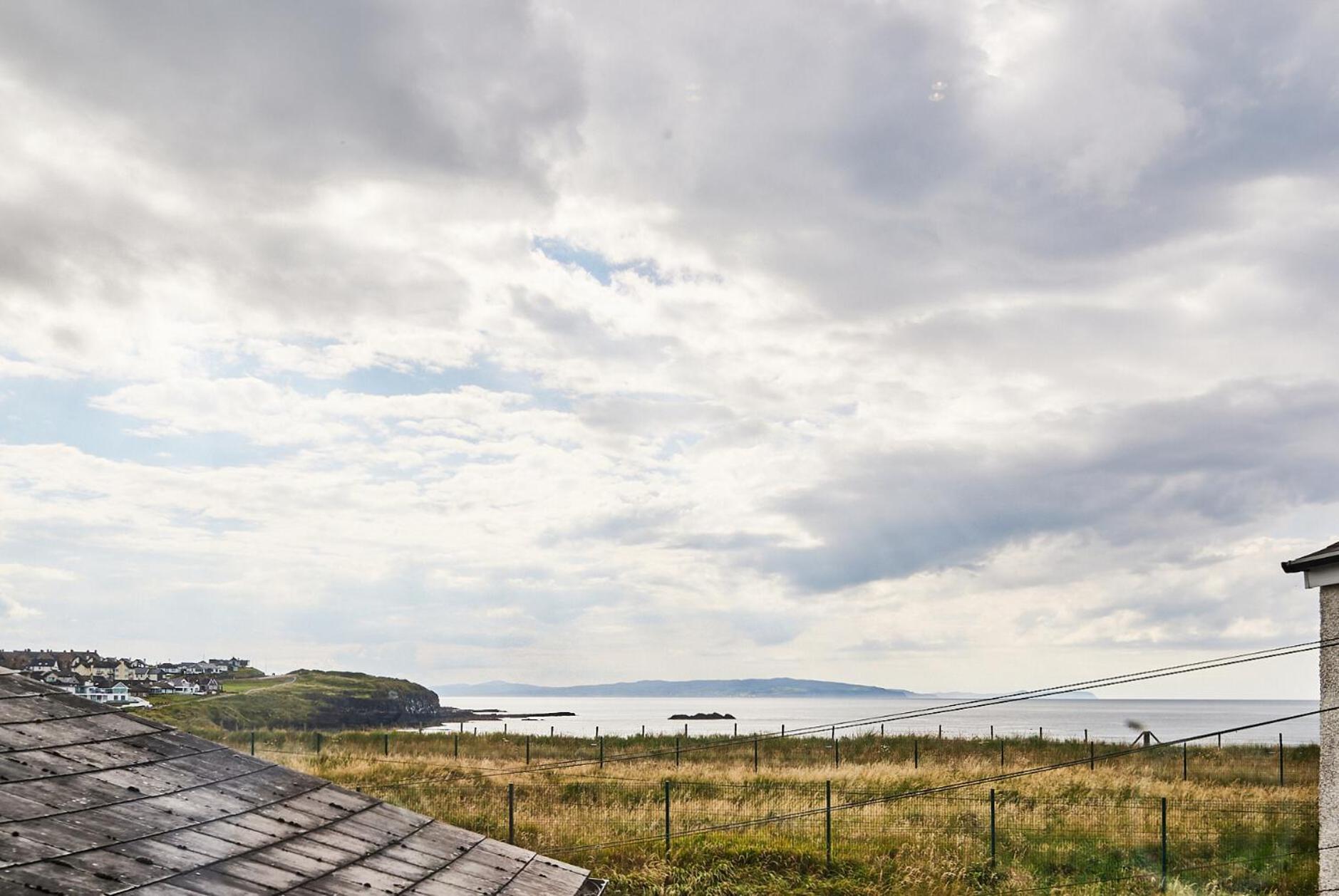 5 West Beach - Portrush By The Sea Bagian luar foto